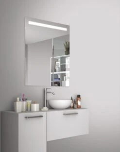 Miroir Lumineux Avec éclairage Intégré, L.60 X H.70 Cm Essential