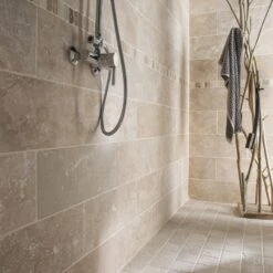 Travertin Mur Et Sol Pierre Ivoire Mat L.10 X L.10 Cm